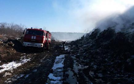 Пожежа на сміттєзвалищі під Полтавою: вогонь охопив 200 квадратних метрів
