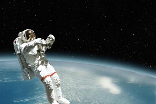 Професійні хвороби: які зміни відбуваються в огранізмі космонавта під час польоту?