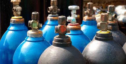 Безпека на складах балонів з газами : що потрібно знати роботодавцю та працівнику