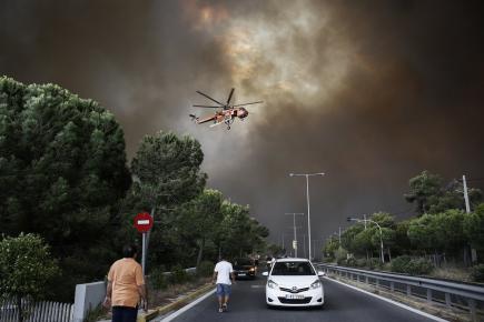 Україна готова надати допомогу Греції у зв’язку з пожежами — Гройсман