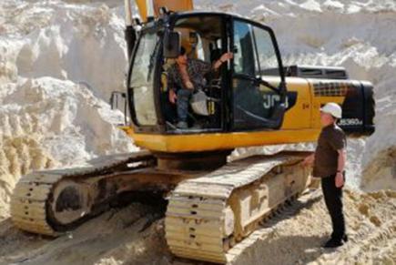На підприємстві з видобутку піску виявлено 20 порушень з охорони праці, промислової безпеки та гірничого законодавства
