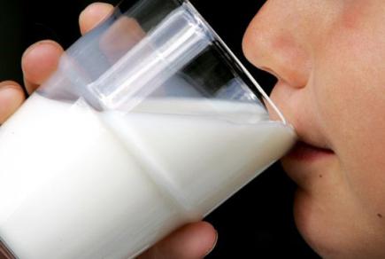 Чи можлива на даний час безкоштовна видача молока працівникам?