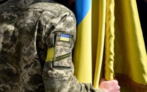 Президент зареєстрував законопроєкти про продовження воєнного стану в Україні