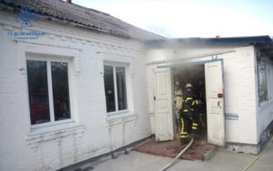 Рятувальники ліквідували пожежу в житловому будинку у Білоцерківському районі