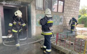 Одеська область: рятувальники ліквідували пожежу у квартирі
