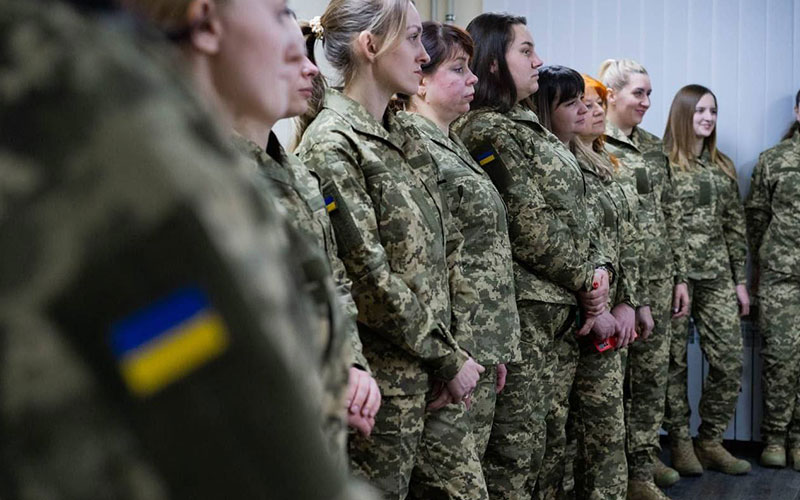 У ЗСУ вперше видали жіночі комплекти військової форми