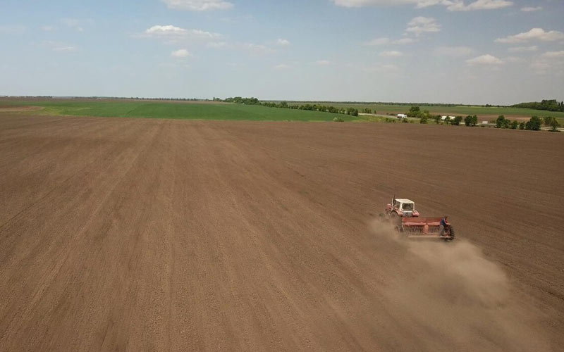 На півдні України аграрії активно готуються до виходу в поля
