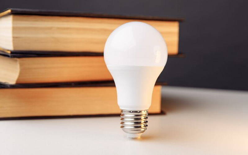 LED-освітлення для шкіл: покращуємо умови навчання