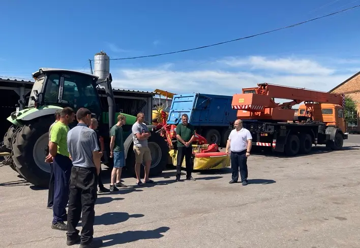 Перед початком робіт аграрії на Вінничині отримали технічні консультації з безпеки праці - Фото 1