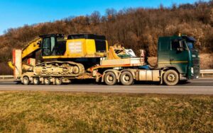 Про вимоги безпеки та охорони праці під час транспортування будівельних машин