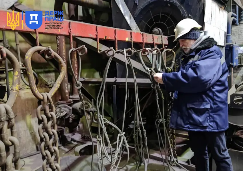 Про періодичні огляди знімних вантажозахоплювальних пристроїв - Фото 1