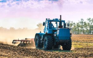 Вимоги безпеки під час обробітку ґрунту, сівби, садіння і догляду за посівами